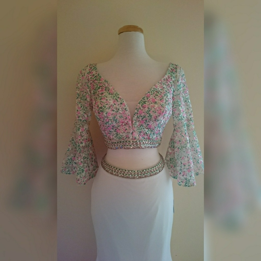 Two piece gown "Flora"